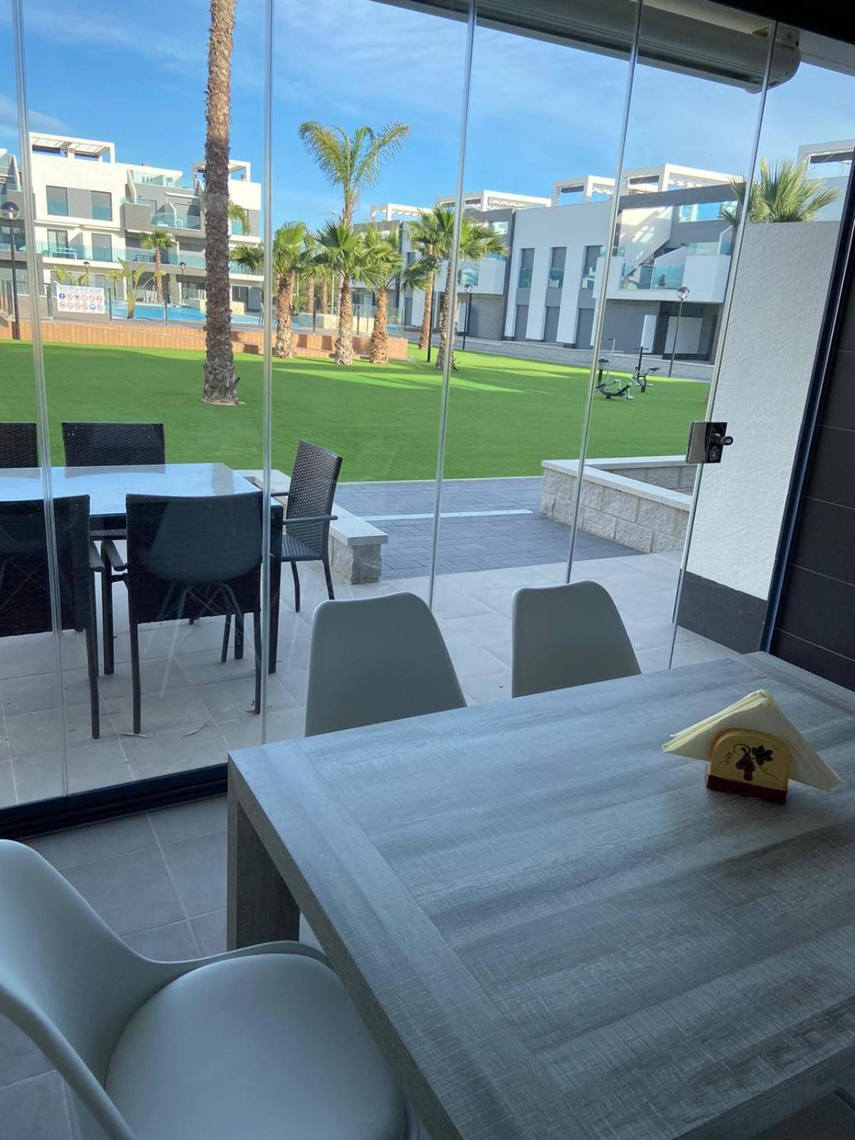 Oasis Beach El Raso Guardamar La Mata  Exterior photo